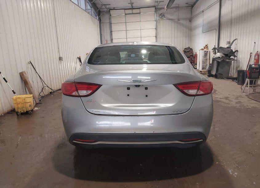 Photo 17 of 2015 Chrysler 200 LIMITED (VIN 1C3CCCAB5FN616430)