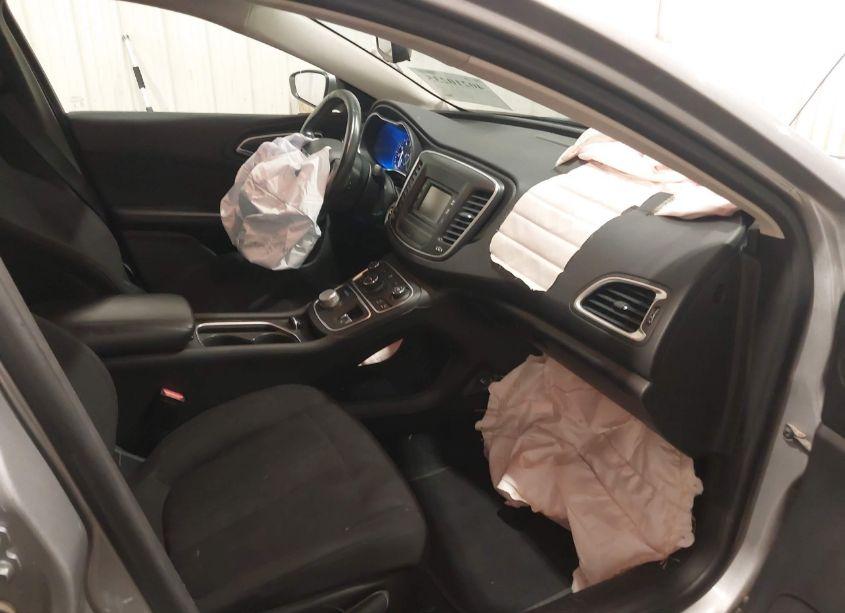 Photo 5 of 2015 Chrysler 200 LIMITED (VIN 1C3CCCAB5FN616430)