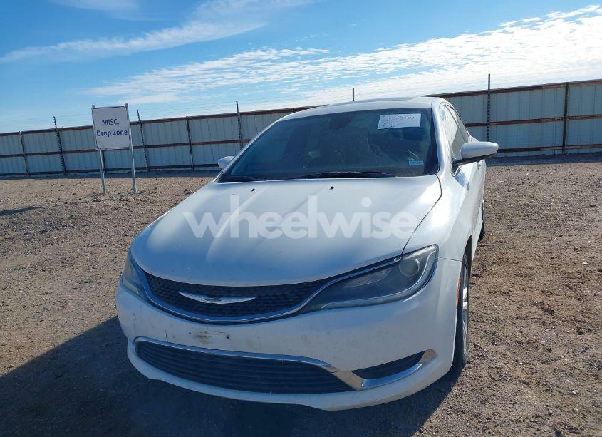 Photo 6 of 2015 Chrysler 200 LIMITED (VIN 1C3CCCAB5FN630957)