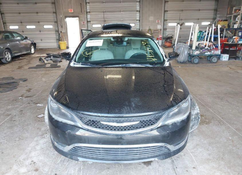 Photo 12 of 2015 Chrysler 200 LIMITED (VIN 1C3CCCAB5FN638069)