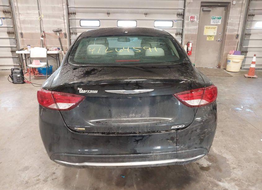Photo 16 of 2015 Chrysler 200 LIMITED (VIN 1C3CCCAB5FN638069)