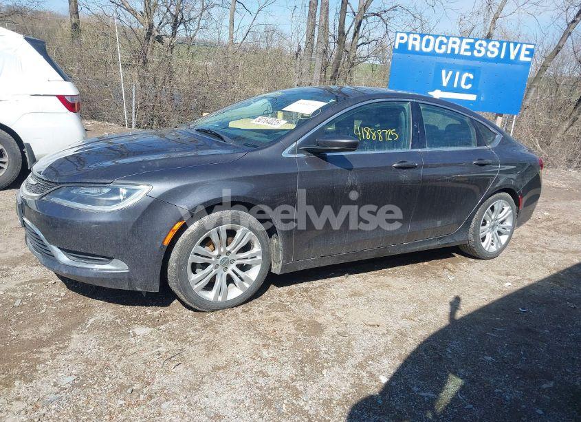 Photo 14 of 2015 Chrysler 200 LIMITED (VIN 1C3CCCAB5FN646513)