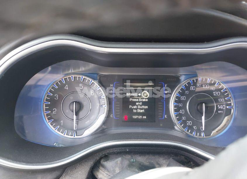 Photo 7 of 2015 Chrysler 200 LIMITED (VIN 1C3CCCAB5FN646513)