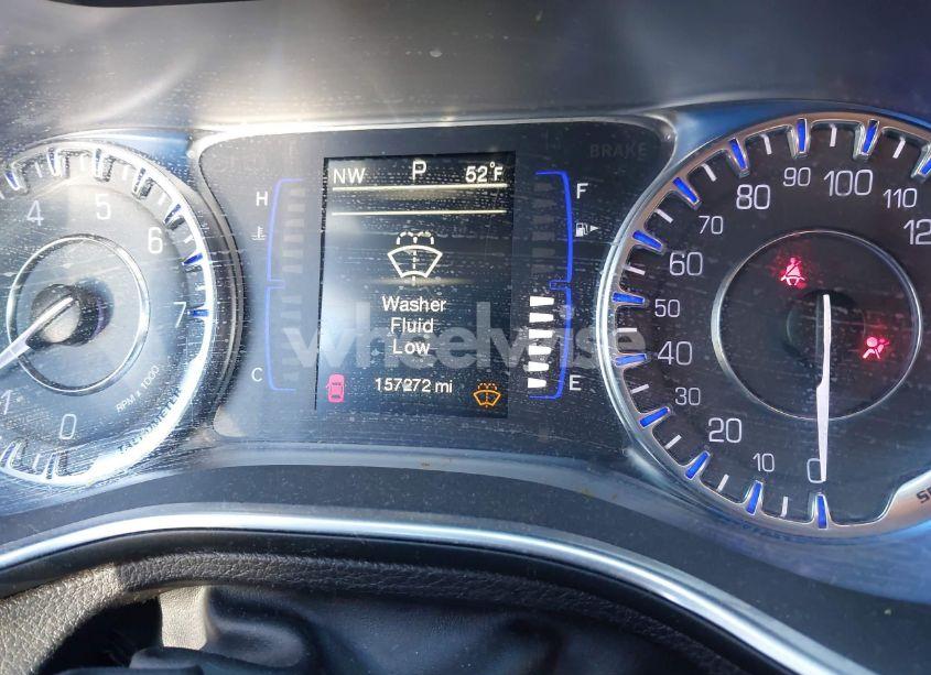 Photo 7 of 2015 Chrysler 200 LIMITED (VIN 1C3CCCAB5FN663019)