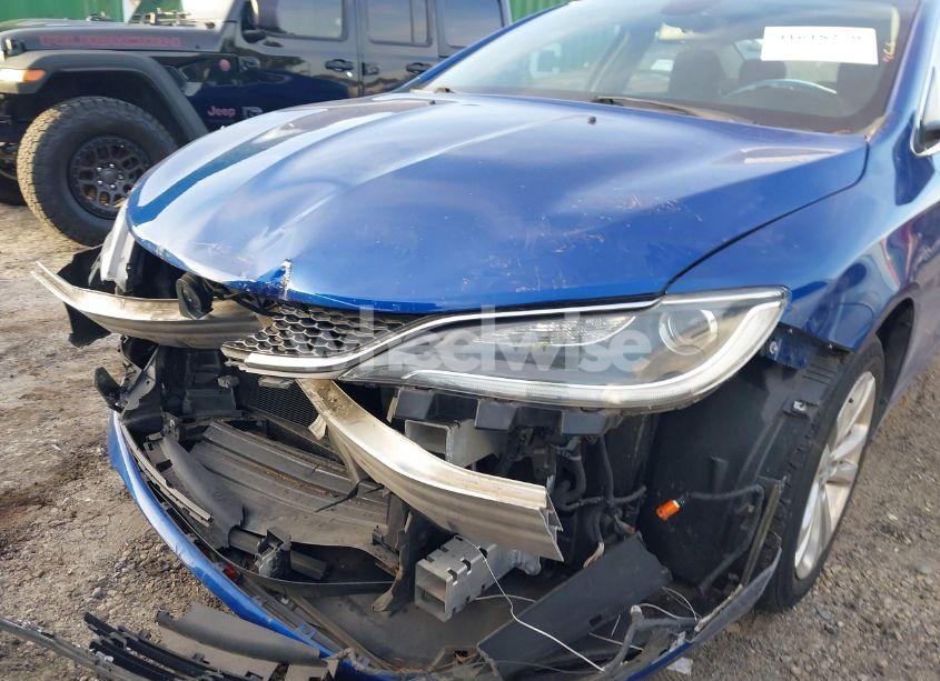 Photo 6 of 2015 Chrysler 200 LIMITED (VIN 1C3CCCAB5FN679253)