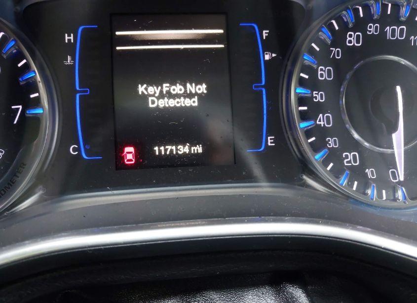 Photo 6 of 2015 Chrysler 200 LIMITED (VIN 1C3CCCAB5FN683948)