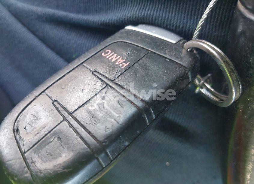 Photo 11 of 2015 Chrysler 200 LIMITED (VIN 1C3CCCAB5FN688163)