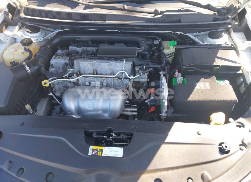 Photo 10 of 2015 Chrysler 200 LIMITED (VIN 1C3CCCAB5FN692309)