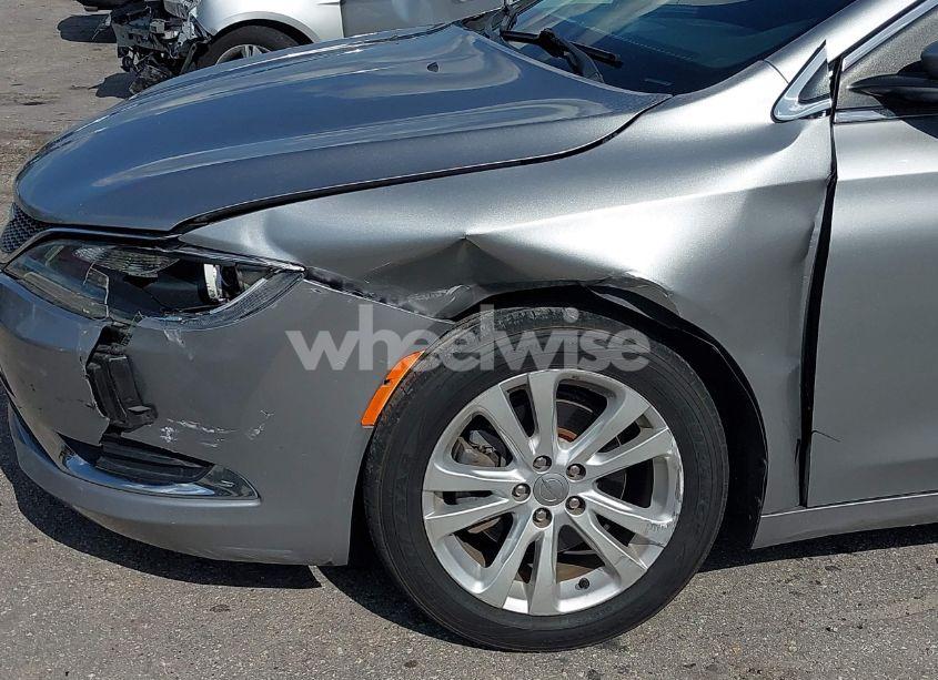 Photo 6 of 2015 Chrysler 200 LIMITED (VIN 1C3CCCAB5FN707813)