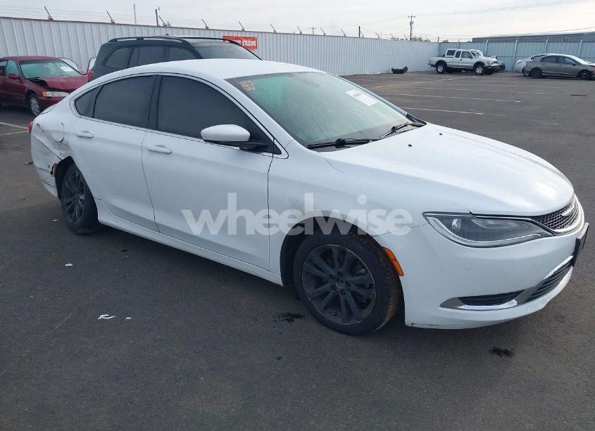 2015 Chrysler 200 LIMITED (VIN 1C3CCCAB5FN710419) main photo