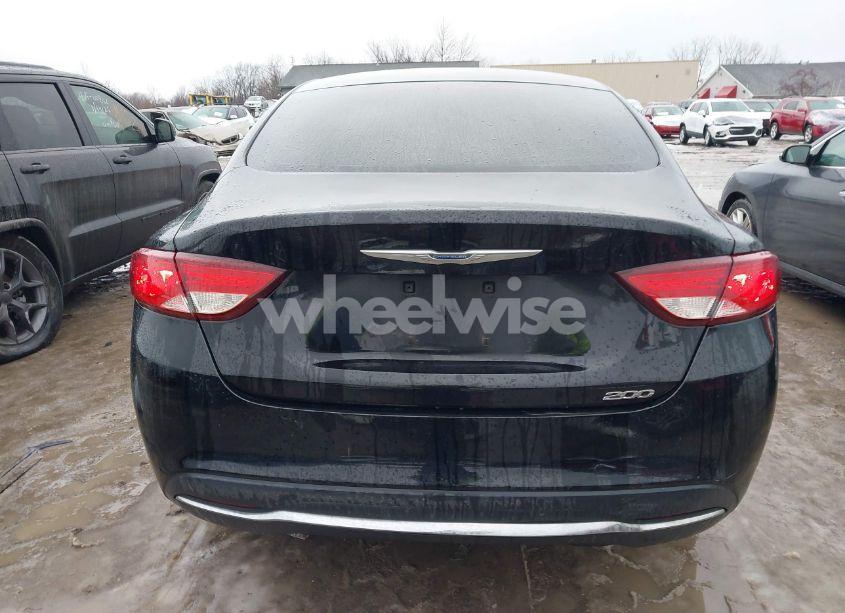Photo 16 of 2015 Chrysler 200 LIMITED (VIN 1C3CCCAB5FN715748)