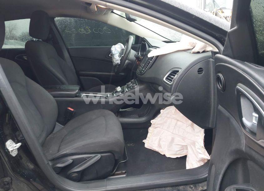 Photo 5 of 2015 Chrysler 200 LIMITED (VIN 1C3CCCAB5FN715748)