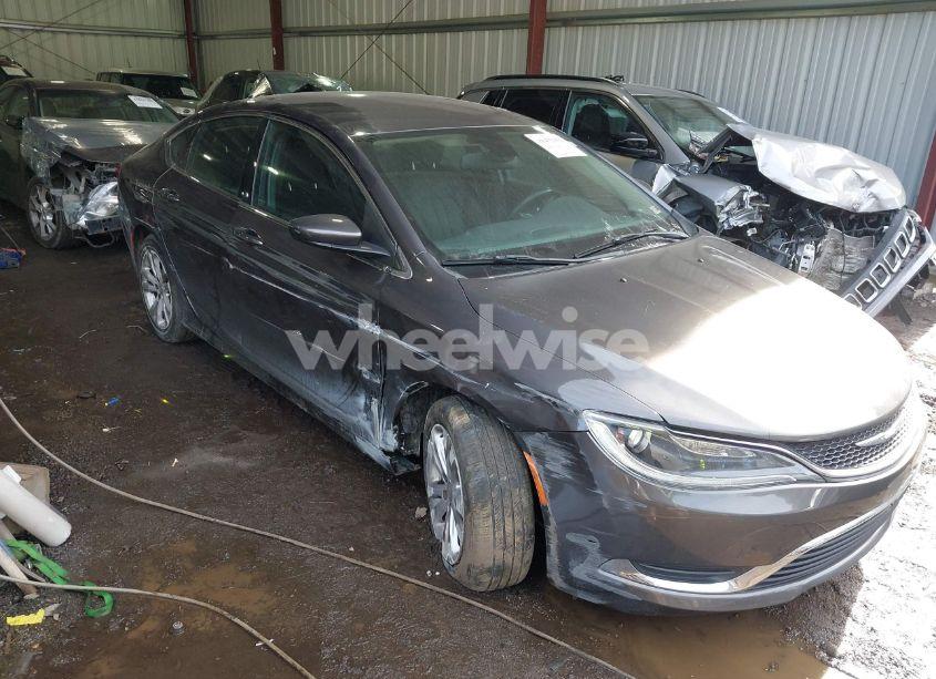 2015 Chrysler 200 LIMITED (VIN 1C3CCCAB5FN758681) main photo