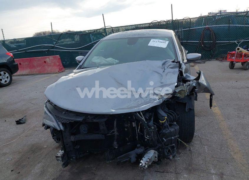 Photo 12 of 2016 Chrysler 200 LIMITED (VIN 1C3CCCAB5GN101381)