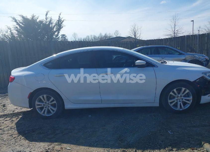 Photo 13 of 2016 Chrysler 200 LIMITED (VIN 1C3CCCAB5GN113398)