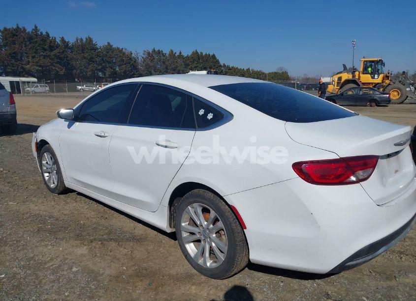 Photo 3 of 2016 Chrysler 200 LIMITED (VIN 1C3CCCAB5GN113398)