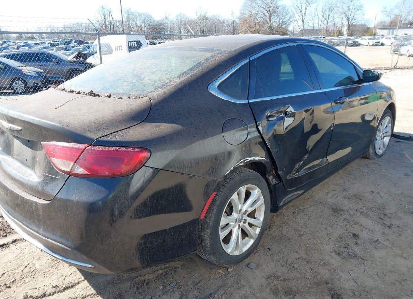 Photo 4 of 2016 Chrysler 200 LIMITED (VIN 1C3CCCAB5GN131075)