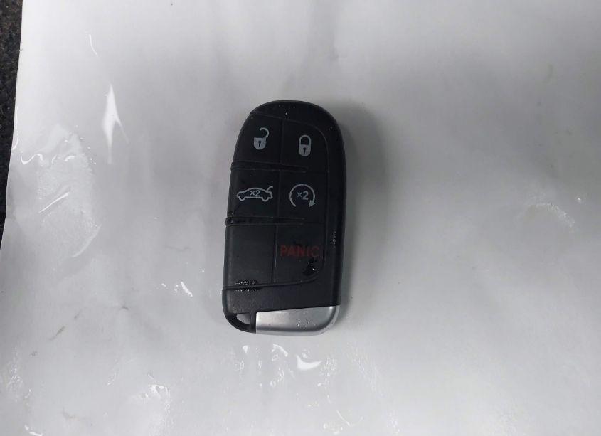 Photo 11 of 2016 Chrysler 200 LIMITED (VIN 1C3CCCAB5GN132260)