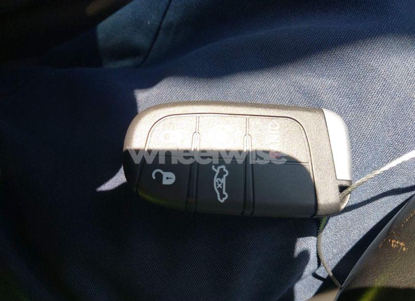 Photo 11 of 2016 Chrysler 200 LIMITED (VIN 1C3CCCAB5GN137281)