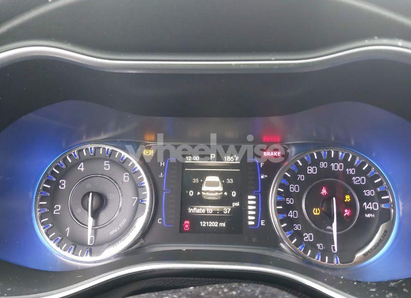 Photo 7 of 2016 Chrysler 200 LIMITED (VIN 1C3CCCAB5GN153495)