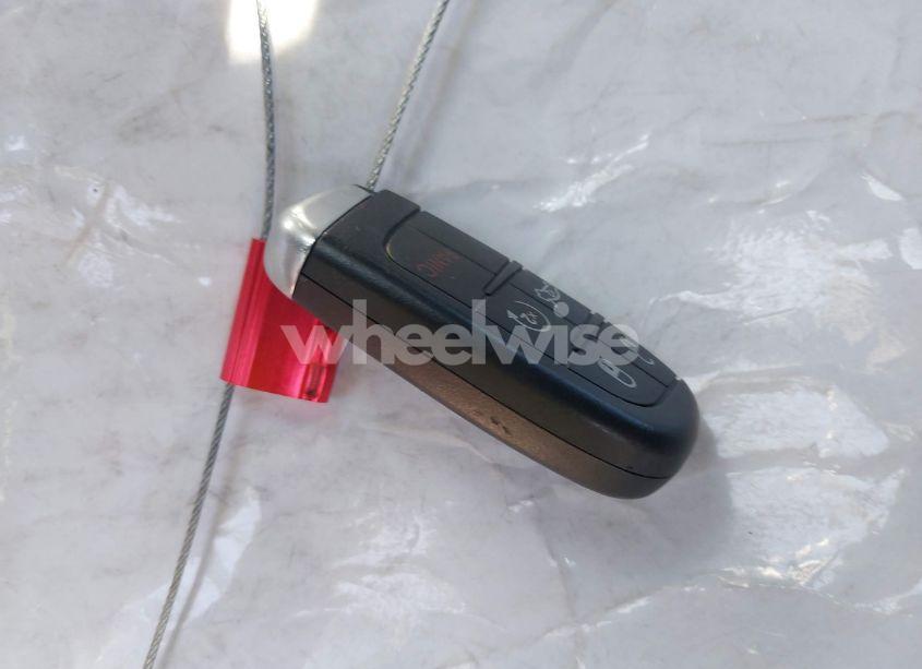 Photo 11 of 2016 Chrysler 200 LIMITED (VIN 1C3CCCAB5GN161113)