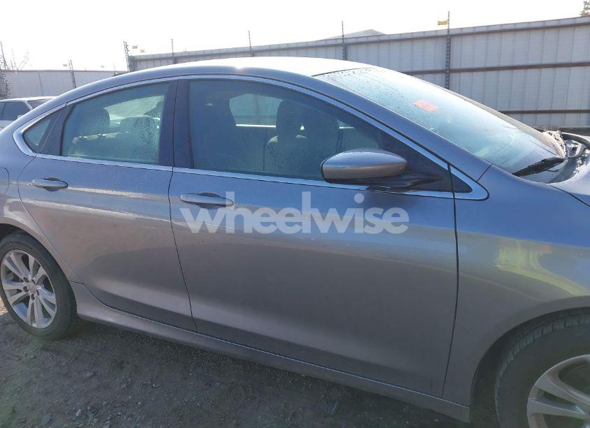 Photo 13 of 2016 Chrysler 200 LIMITED (VIN 1C3CCCAB5GN171219)