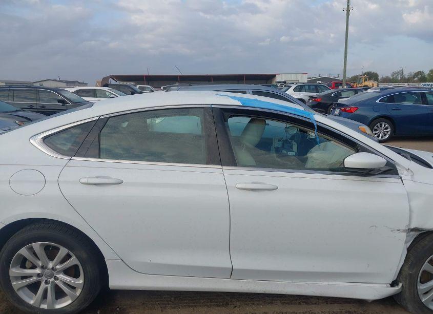 Photo 12 of 2016 Chrysler 200 LIMITED (VIN 1C3CCCAB5GN187713)