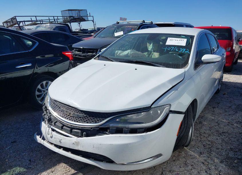 Photo 2 of 2016 Chrysler 200 LIMITED (VIN 1C3CCCAB5GN187713)