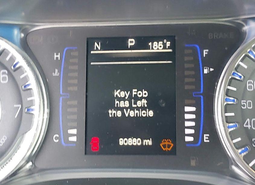 Photo 7 of 2016 Chrysler 200 LIMITED PLATINUM (VIN 1C3CCCAB5GN193740)