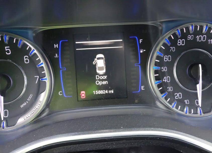 Photo 7 of 2015 Chrysler 200 LIMITED (VIN 1C3CCCAB6FN538093)