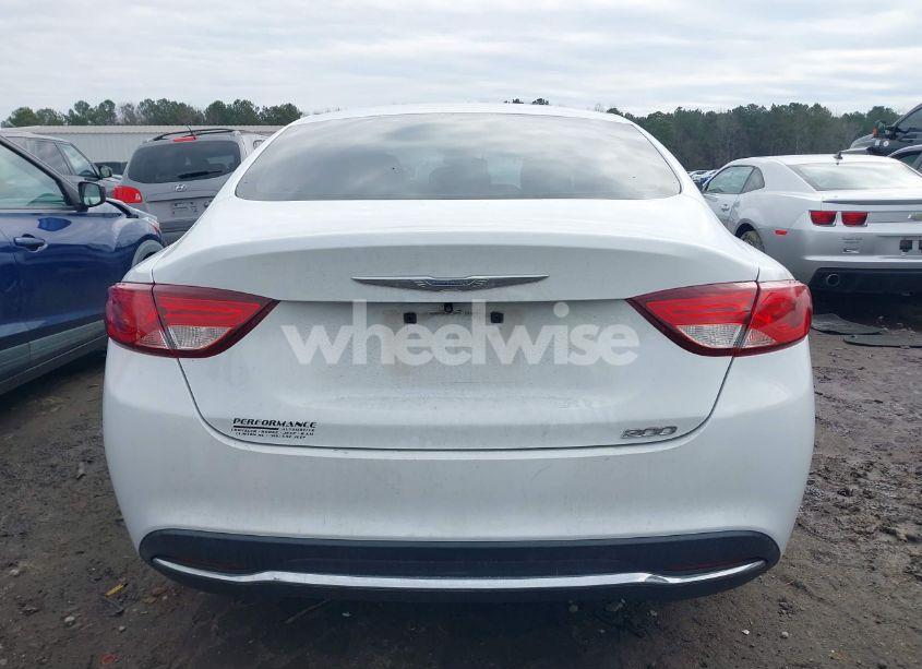 Photo 17 of 2015 Chrysler 200 LIMITED (VIN 1C3CCCAB6FN554942)