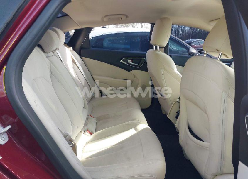 Photo 8 of 2015 Chrysler 200 LIMITED (VIN 1C3CCCAB6FN556125)