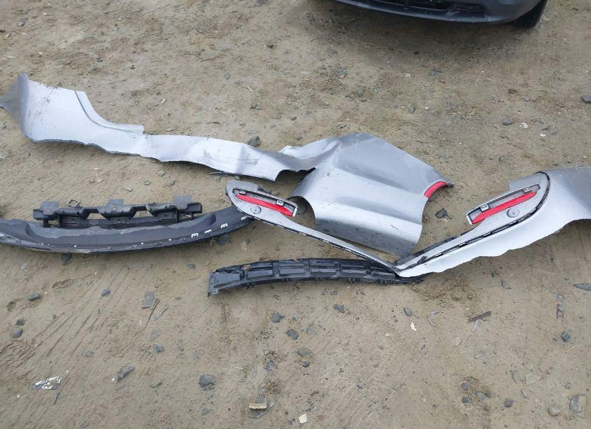 Photo 12 of 2015 Chrysler 200 LIMITED (VIN 1C3CCCAB6FN556674)