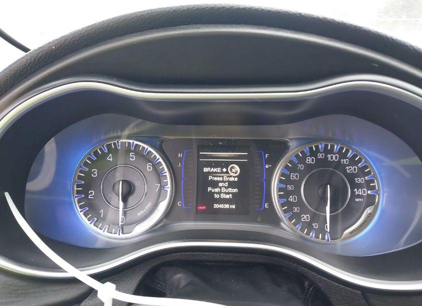 Photo 7 of 2015 Chrysler 200 LIMITED (VIN 1C3CCCAB6FN556674)