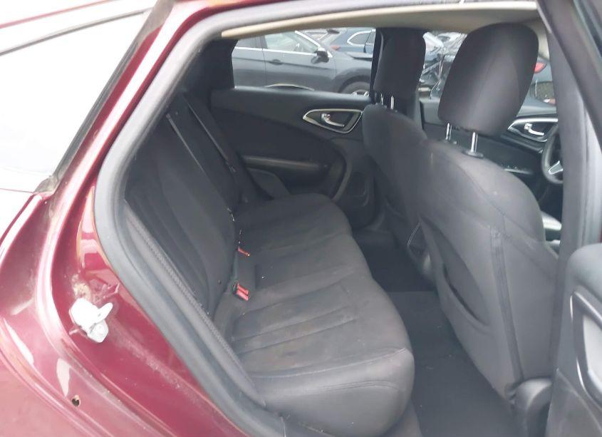 Photo 8 of 2015 Chrysler 200 LIMITED (VIN 1C3CCCAB6FN562684)