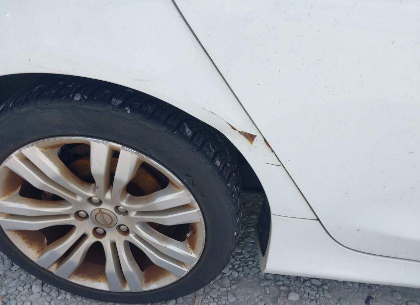 Photo 6 of 2015 Chrysler 200 LIMITED (VIN 1C3CCCAB6FN564886)