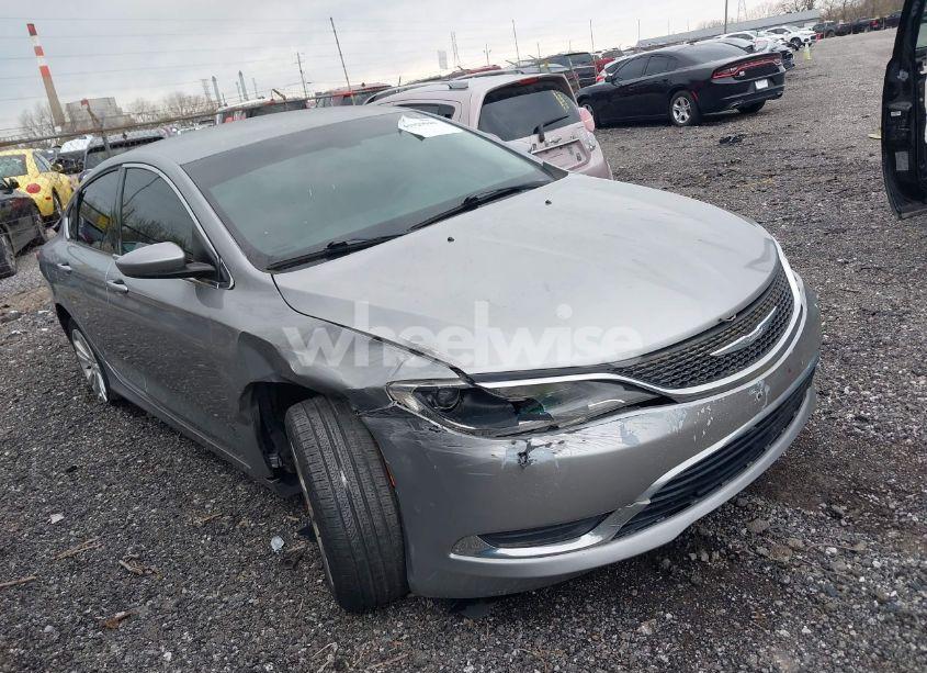 2015 Chrysler 200 LIMITED (VIN 1C3CCCAB6FN571322) main photo