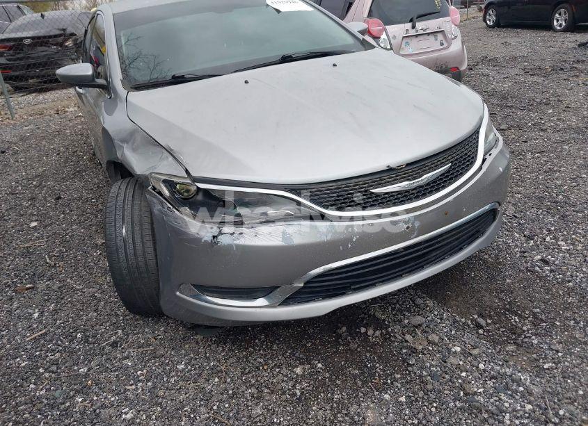 Photo 6 of 2015 Chrysler 200 LIMITED (VIN 1C3CCCAB6FN571322)