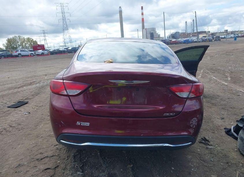 Photo 16 of 2015 Chrysler 200 LIMITED (VIN 1C3CCCAB6FN573619)