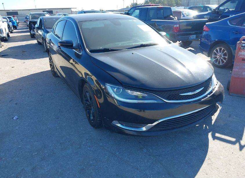 2015 Chrysler 200 LIMITED (VIN 1C3CCCAB6FN575404) main photo