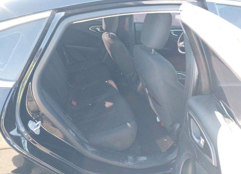 Photo 8 of 2015 Chrysler 200 LIMITED (VIN 1C3CCCAB6FN575404)