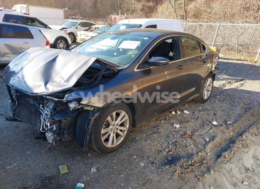 Photo 2 of 2015 Chrysler 200 LIMITED (VIN 1C3CCCAB6FN579551)