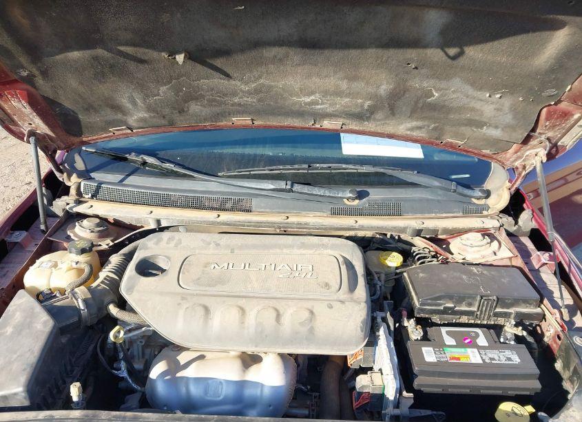 Photo 10 of 2015 Chrysler 200 LIMITED (VIN 1C3CCCAB6FN589870)