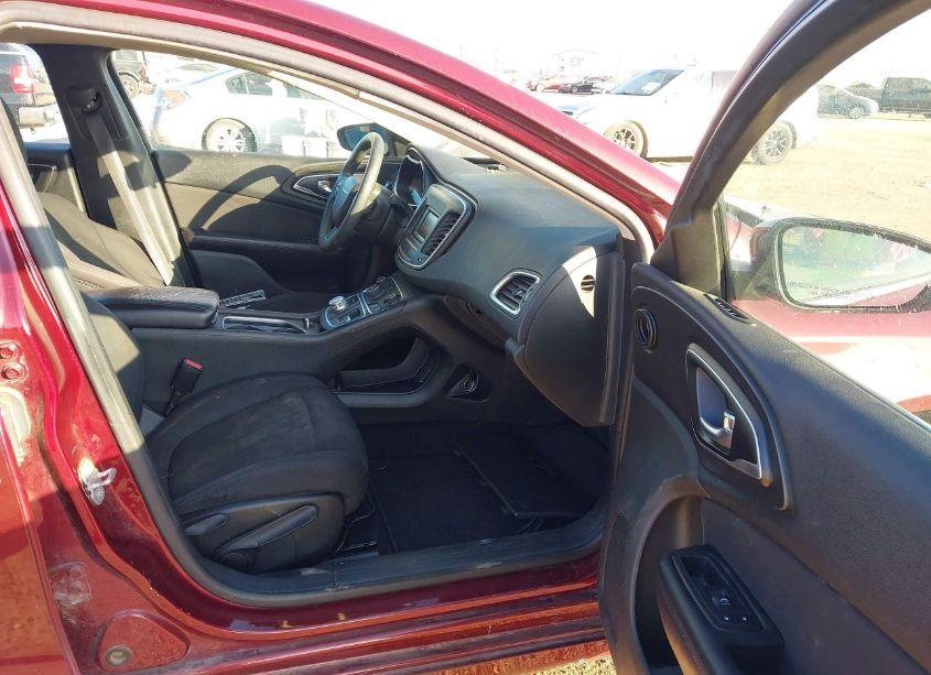 Photo 5 of 2015 Chrysler 200 LIMITED (VIN 1C3CCCAB6FN589870)