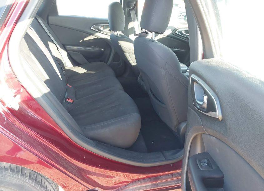 Photo 8 of 2015 Chrysler 200 LIMITED (VIN 1C3CCCAB6FN589870)