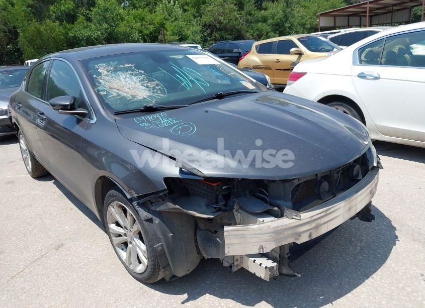 2015 Chrysler 200 LIMITED (VIN 1C3CCCAB6FN594048) main photo