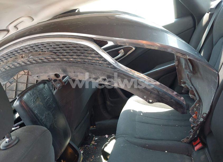 Photo 12 of 2015 Chrysler 200 LIMITED (VIN 1C3CCCAB6FN594048)