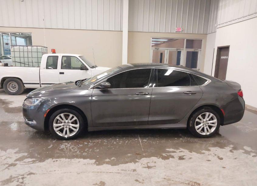 Photo 15 of 2015 Chrysler 200 LIMITED (VIN 1C3CCCAB6FN596866)