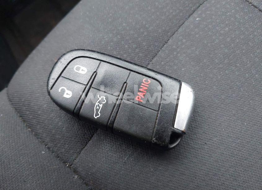 Photo 11 of 2015 Chrysler 200 LIMITED (VIN 1C3CCCAB6FN611060)