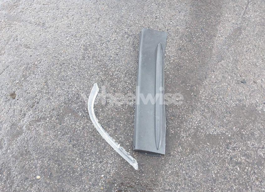 Photo 12 of 2015 Chrysler 200 LIMITED (VIN 1C3CCCAB6FN612466)